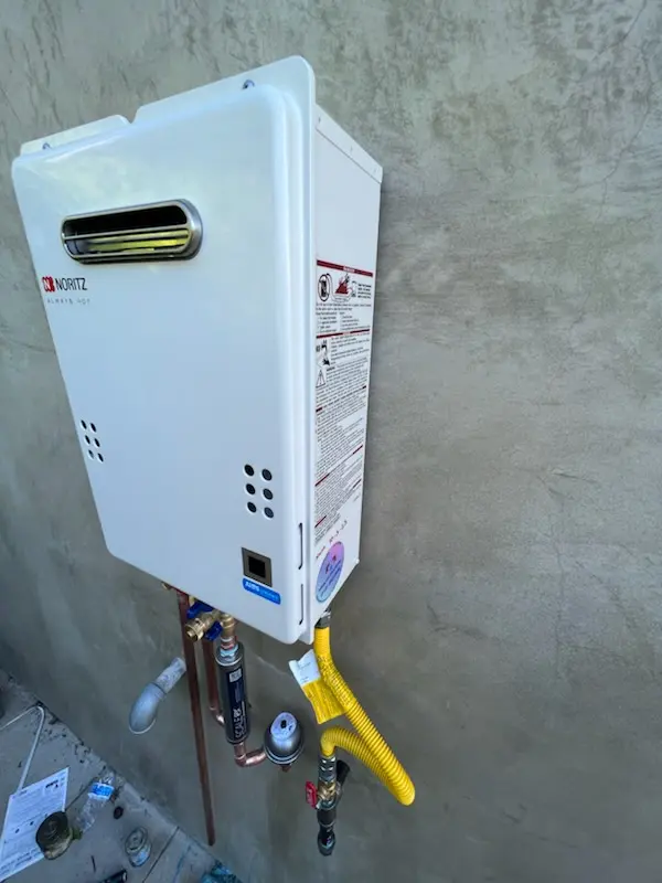 Tankless water heater installation for Palm Beach homes